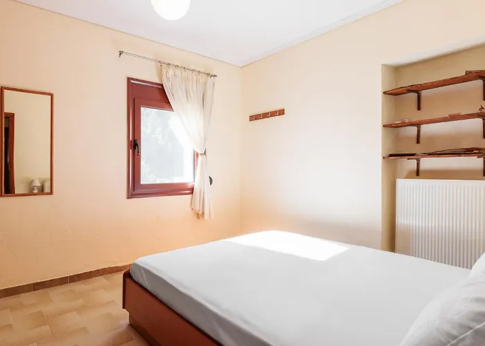 F & B Collection - Loutra *