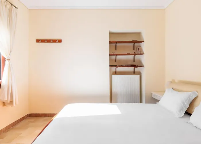 F & B Collection - Loutra Aya Paraskevi